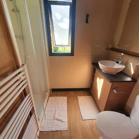 Kemping La Riviere Aux Papillons *